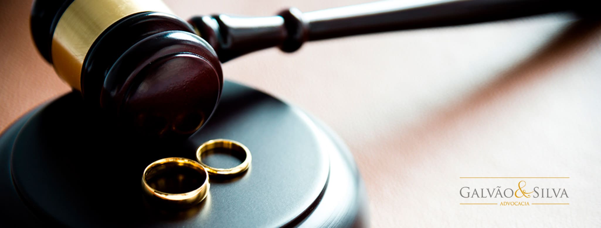 Divórcio litigioso, consensual e pensão alimentícia