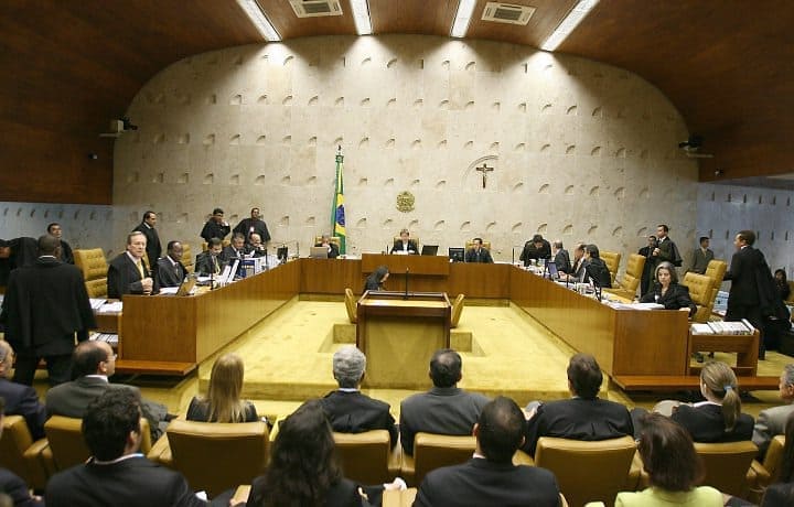 STJ aumenta honorários de R$ 1,5 mil para R$ 100 mil STJ aumenta honorários de R$ 1,5 mil para R$ 100 mil