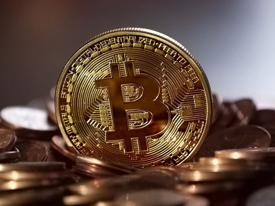 Bitcoin e criptomoedas: entenda a regulamentação Bitcoin e Criptomoedas: entenda a regulamentação