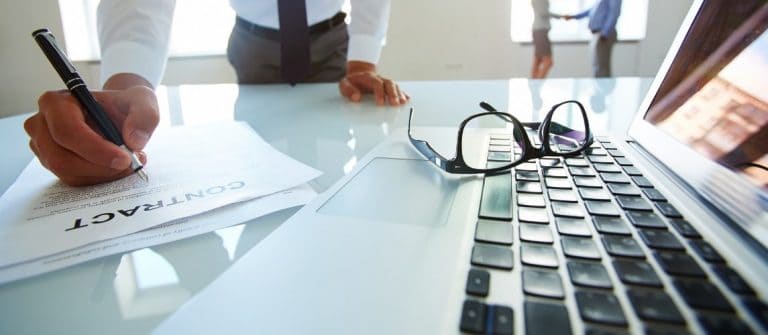 Advogado Especializado em Contratos