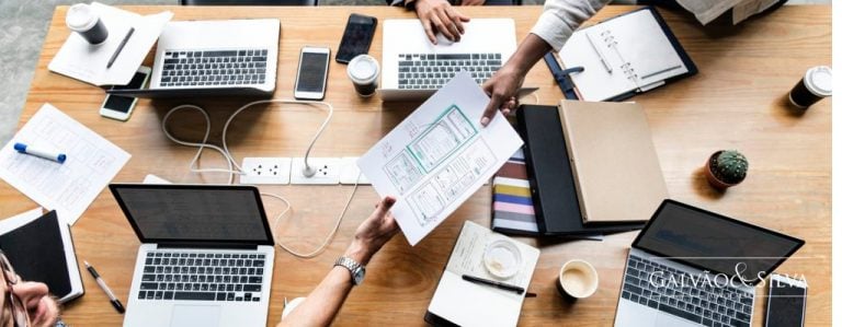 Advogado especialista em Licitações e Contratos Administrativos