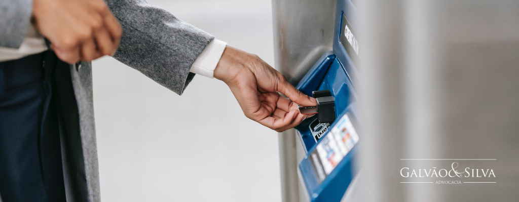 Sequestro Relampago O Banco Devolve O Dinheiro