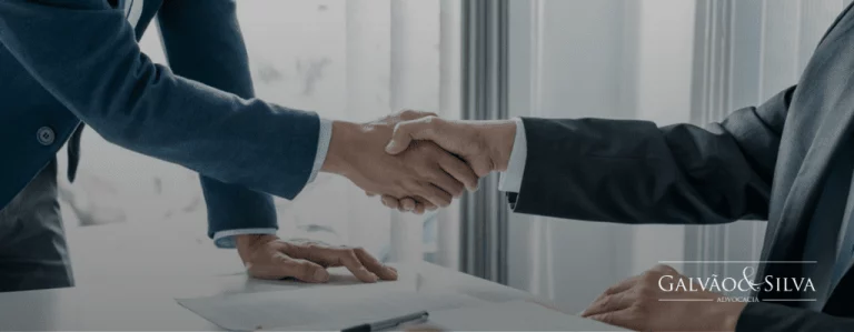 Como Contratar um Advogado Particular?