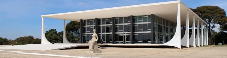 Advogado especialista em tribunais superiores: domínio técnico para causas decisivas