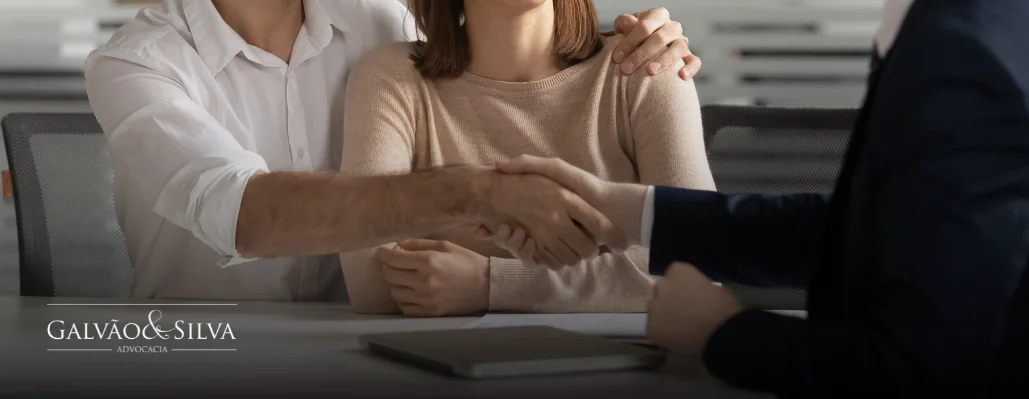 Adoção Informal e Adoção Legal: Quais os Riscos de Não Formalizar a Filiação?