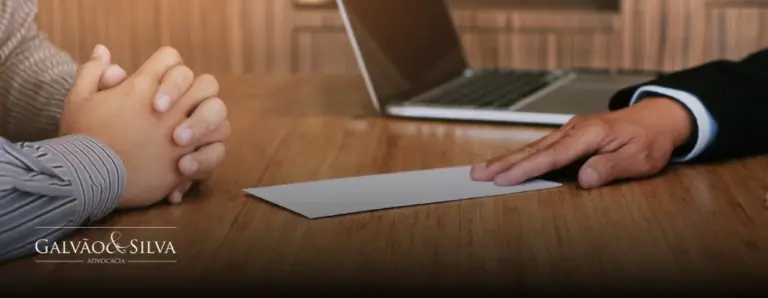 Acusação de Uso Indevido de Bens Públicos: Evite a Demissão no PAD