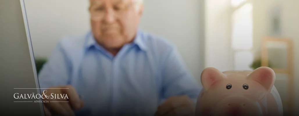 Aposentadoria compulsória: o que é, como funciona e seus efeitos