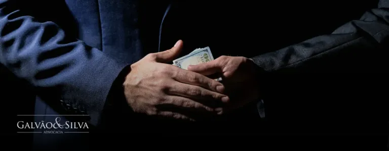 Saiba seus direitos em um processo por corrupção ativa