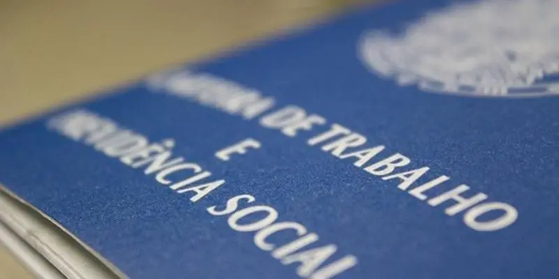 O que é CLT: entenda a Consolidação das Leis do Trabalho O que é CLT: entenda a Consolidação das Leis do Trabalho