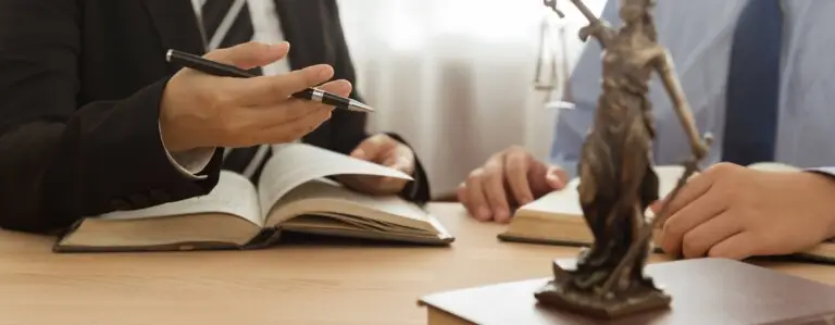 O que faz e como escolher um Advogado Criminalista?