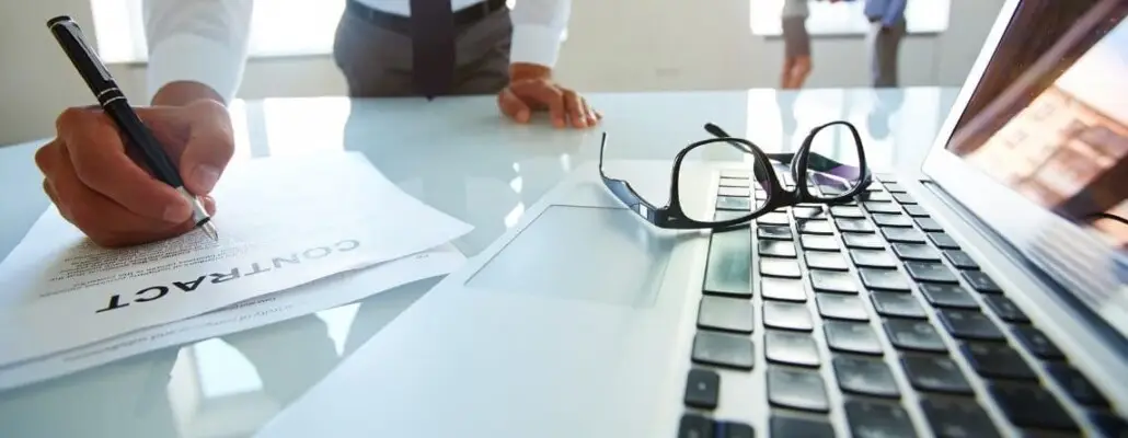 Advogado Especializado em Contratos