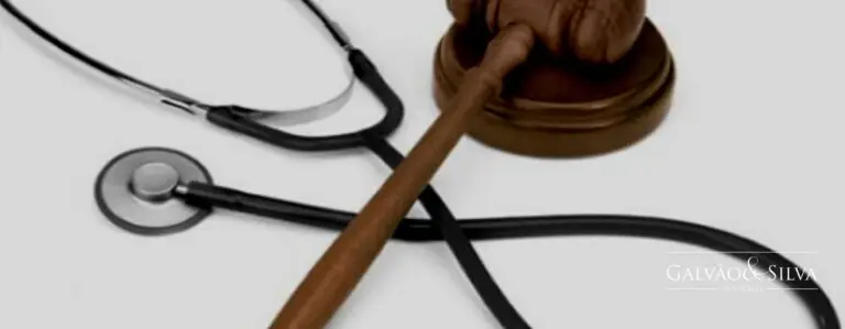 Mitigação da regra da responsabilidade civil subjetiva em caso de erro médico resultante de cirurgia plástica-estética