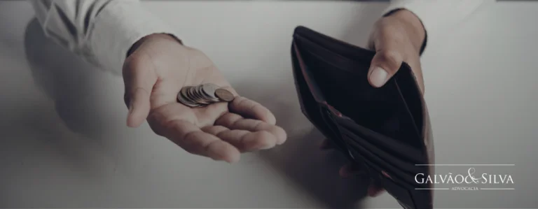 Dívida Infinita: Descubra como Cancelar Desconto de Cartão Consignado